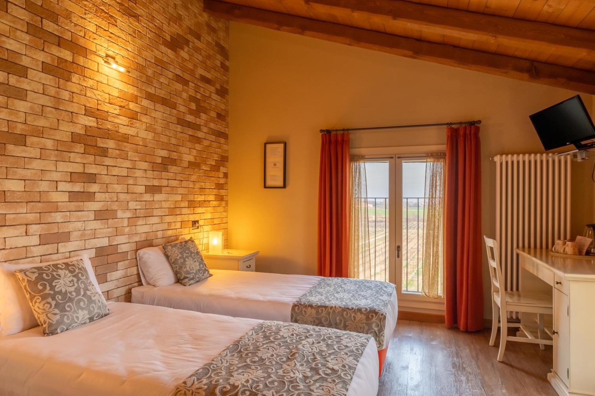 Agriturismo La Razza Reggio nell'Emilia Buitenkant foto